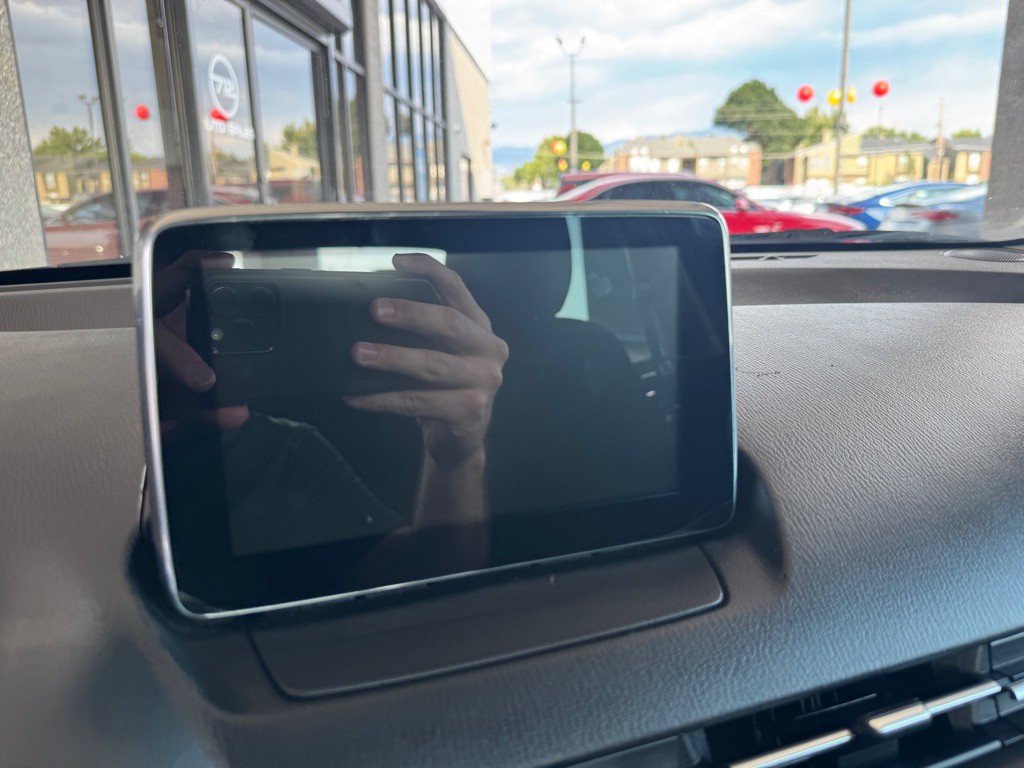 2018 Toyota Yaris Image 13