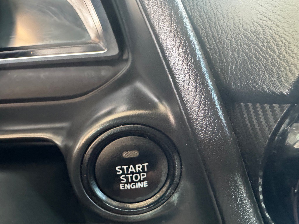 2018 Toyota Yaris Image 14