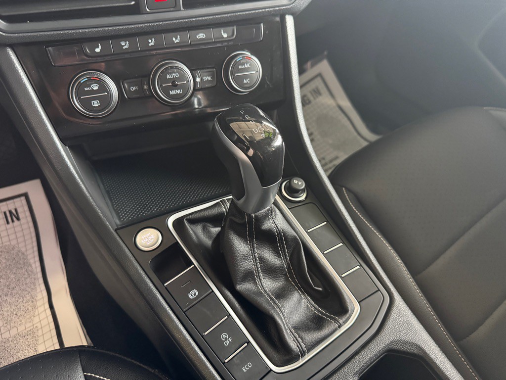 2024 Volkswagen Jetta Image 11