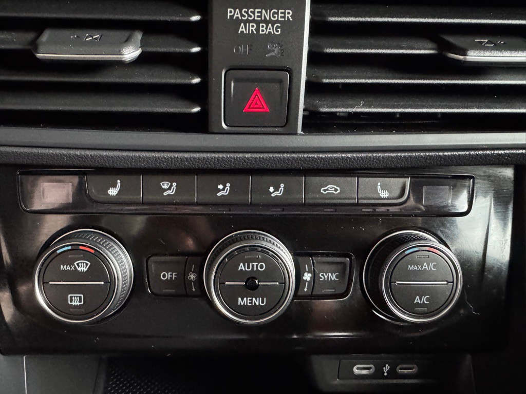 2024 Volkswagen Jetta Image 12