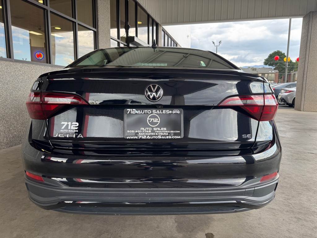 2024 Volkswagen Jetta Image 32
