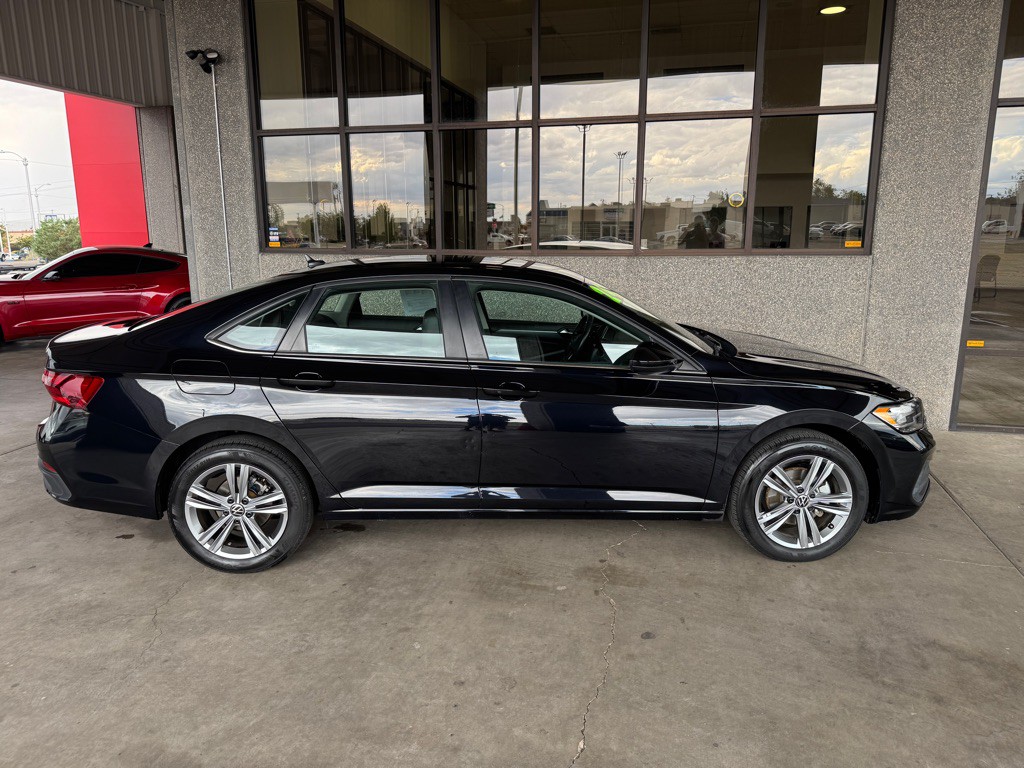2024 Volkswagen Jetta Image 35