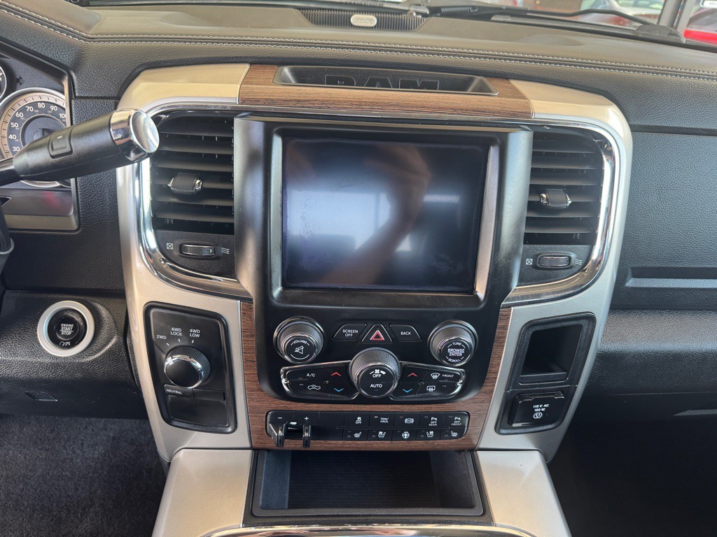 2017 RAM 2500 Image 14
