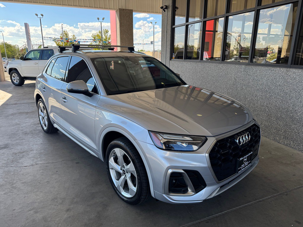 2022 Audi Q5 Image 4