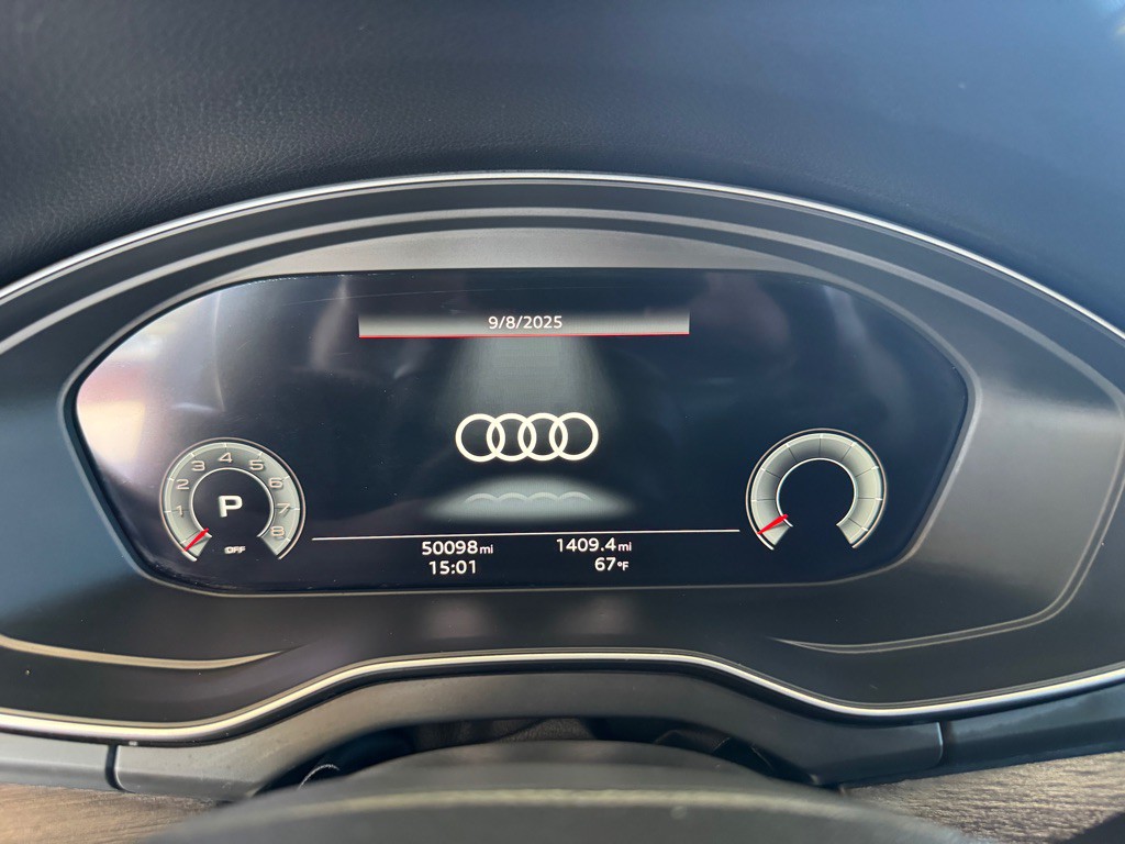 2022 Audi Q5 Image 10