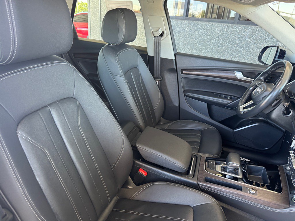 2022 Audi Q5 Image 19