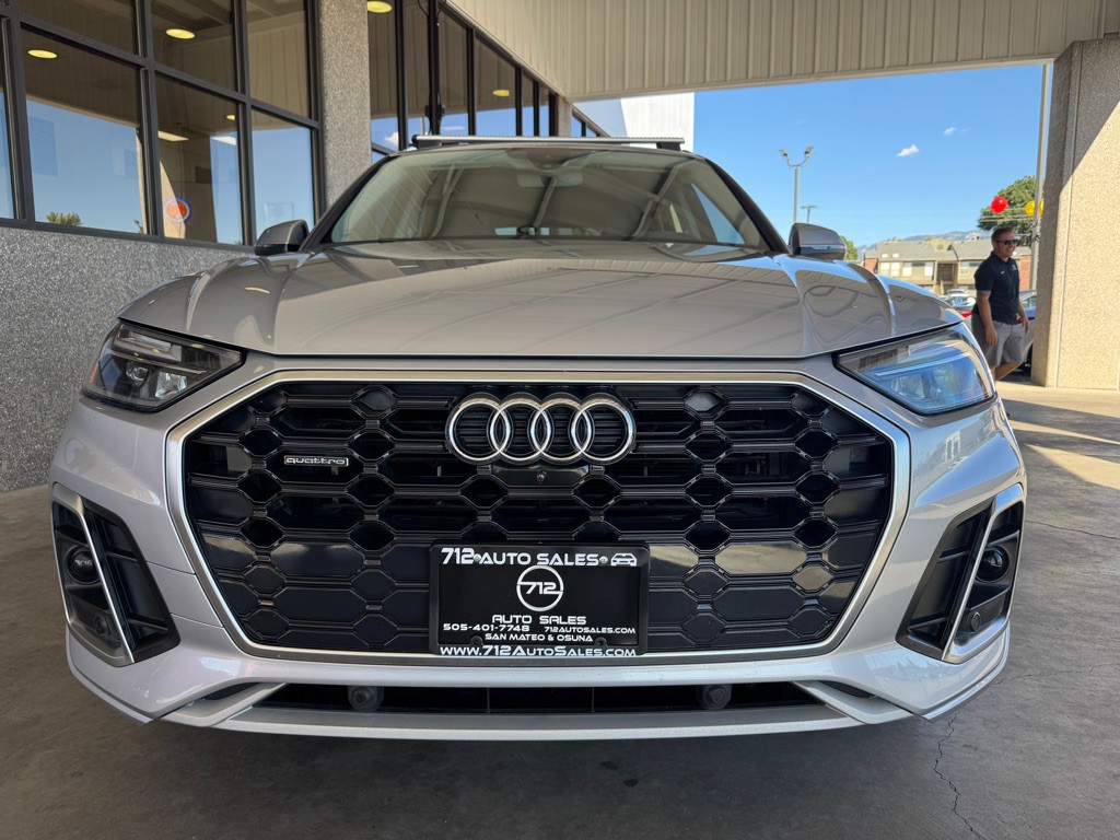 2022 Audi Q5 Image 25