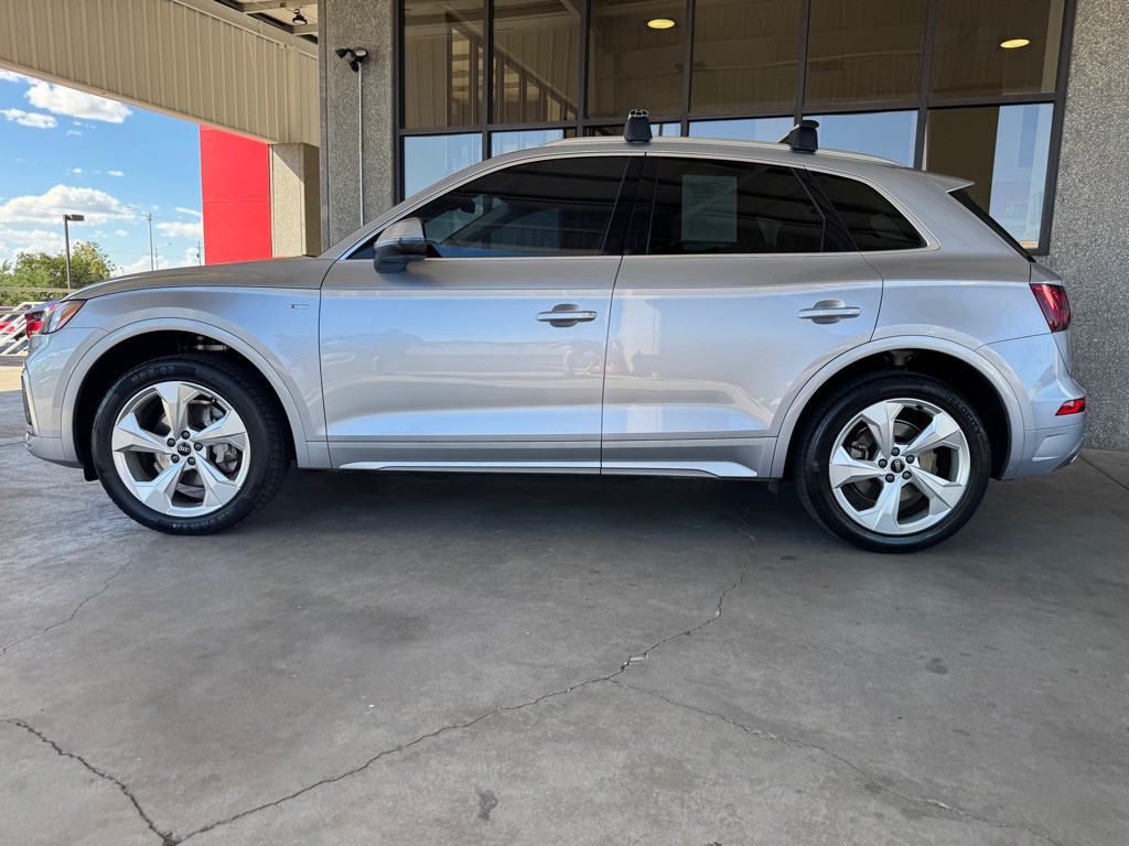 2022 Audi Q5 Image 29