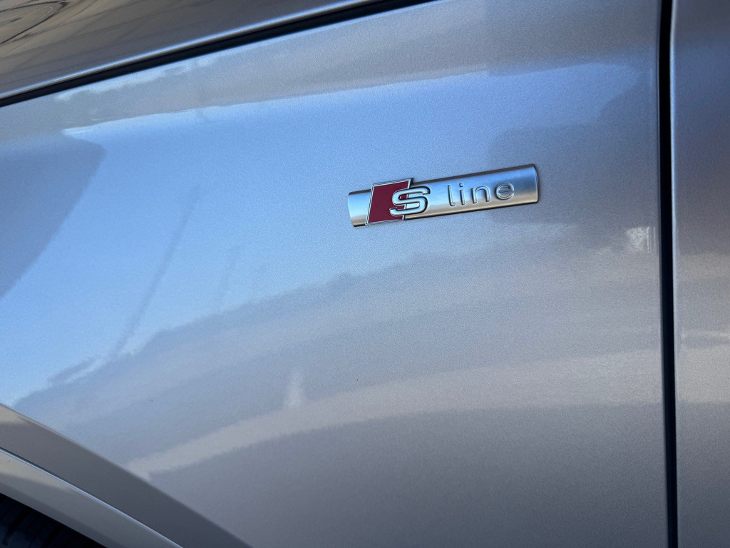 2022 Audi Q5 Image 32