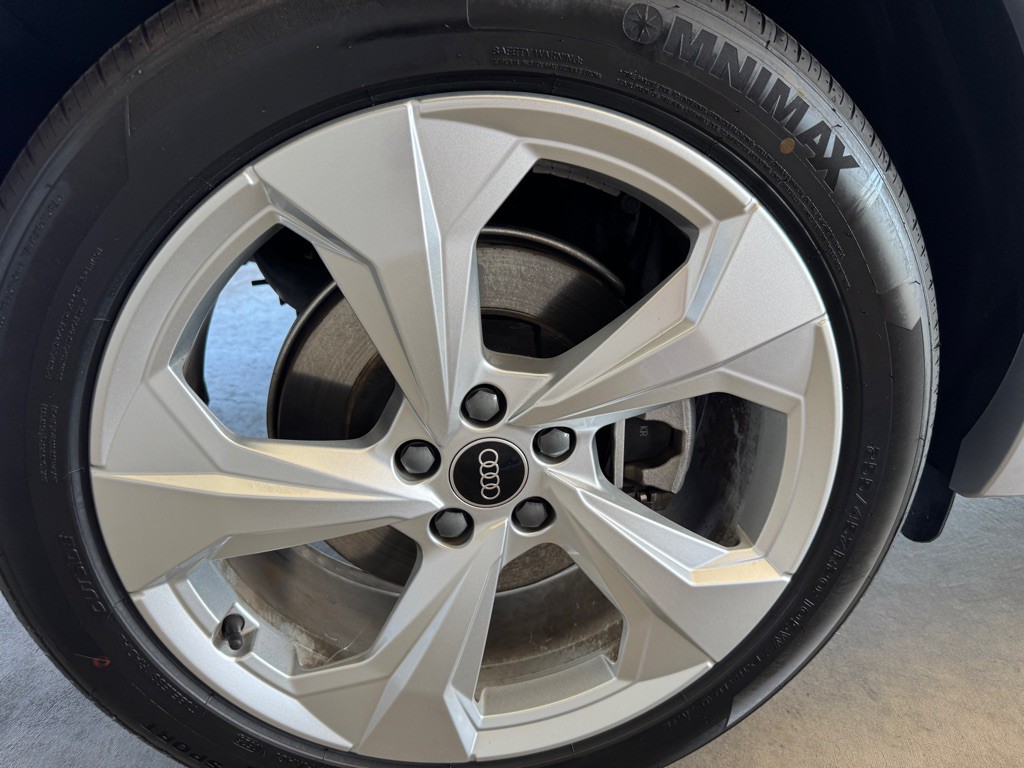 2022 Audi Q5 Image 43