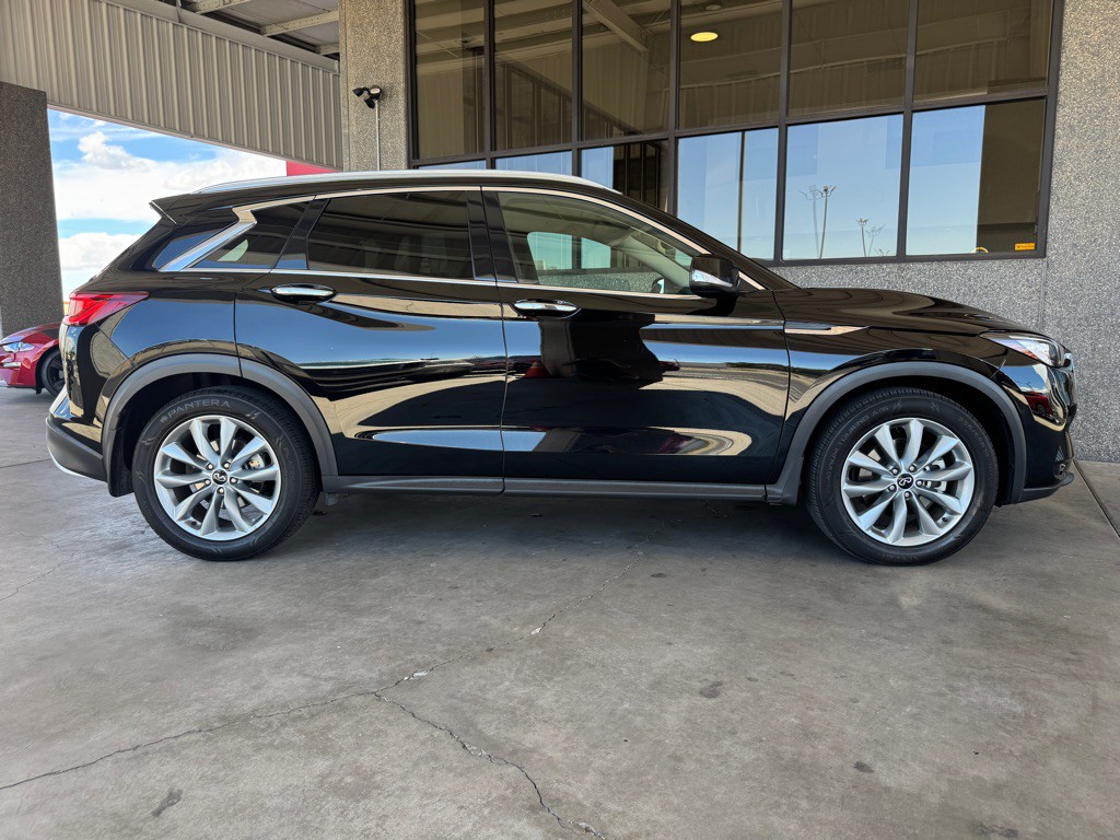 2022 INFINITI QX50 Image 40
