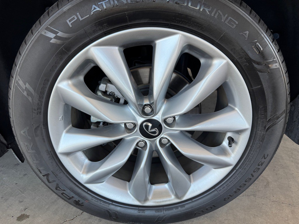 2022 INFINITI QX50 Image 43