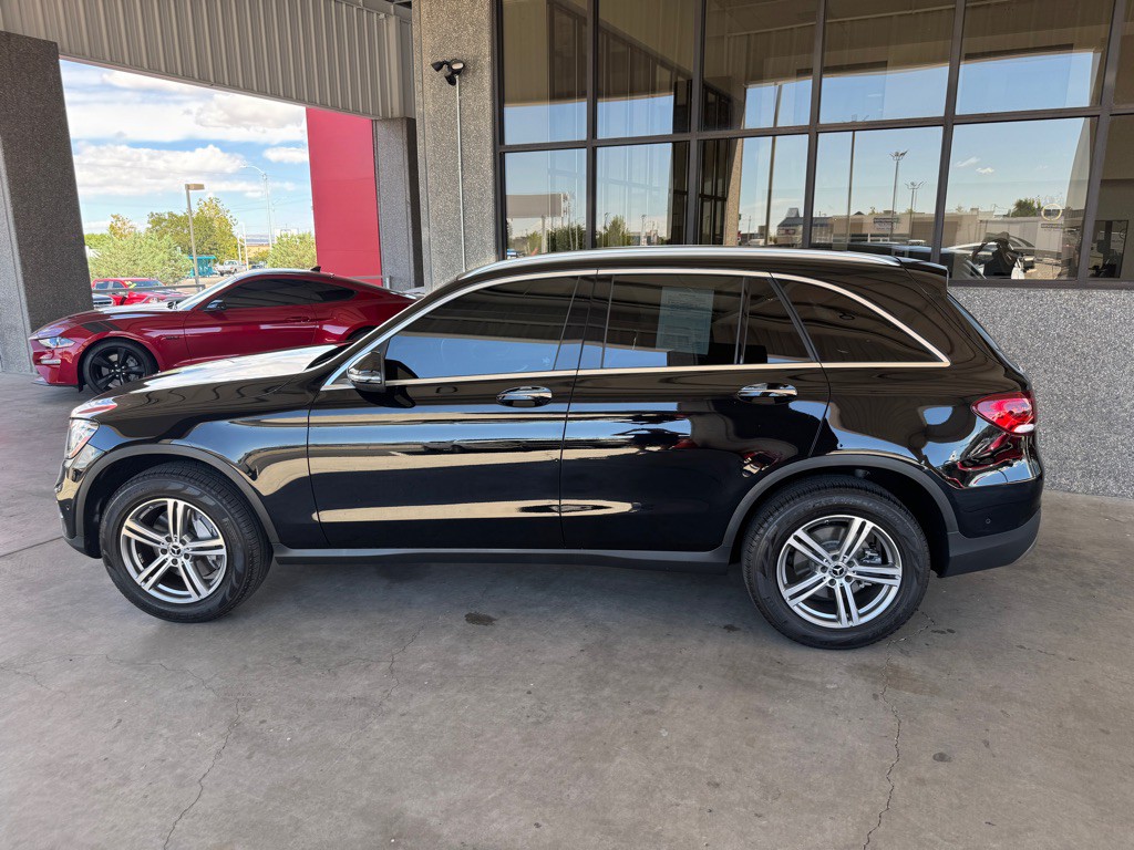2022 Mercedes-Benz GLC-Class Image 28