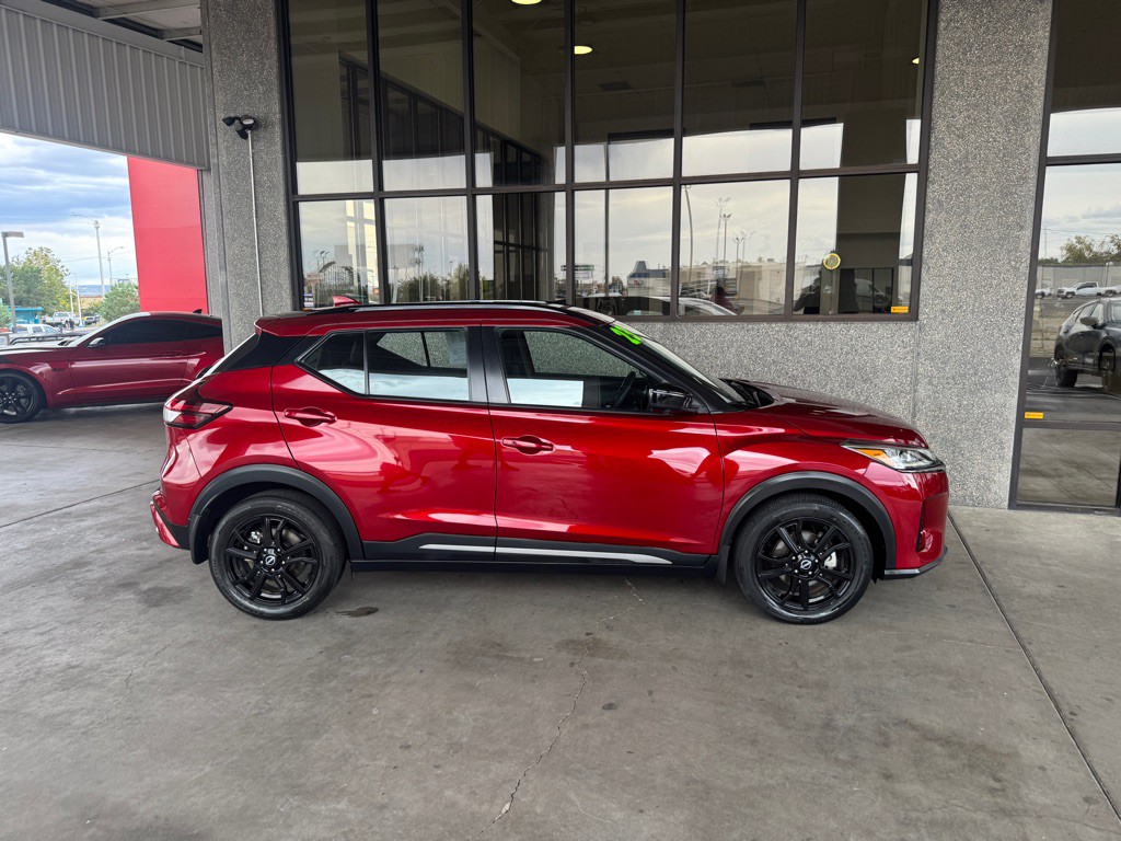 2023 Nissan Kicks Image 3