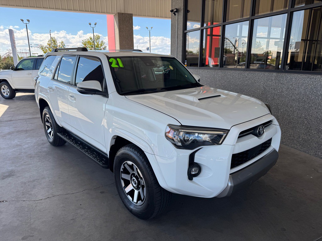 2021 Toyota 4Runner Image 4