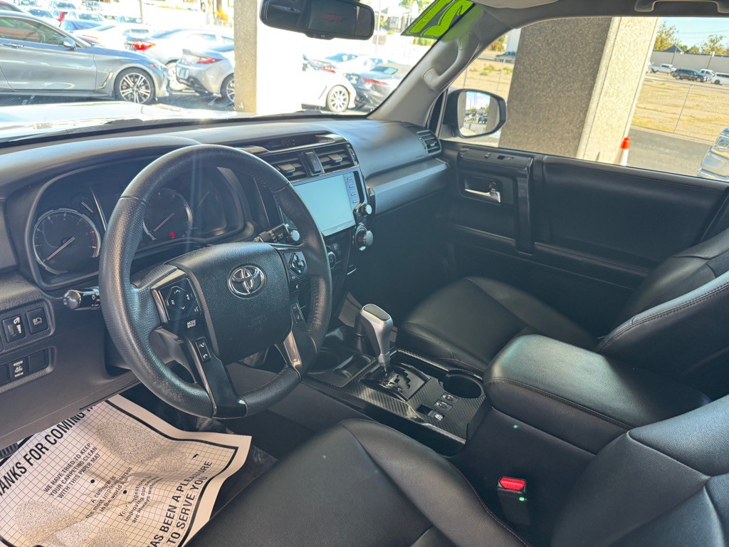 2021 Toyota 4Runner Image 8