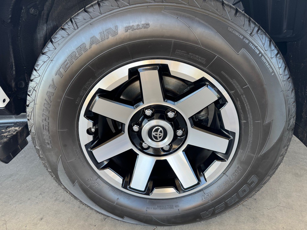 2021 Toyota 4Runner Image 44