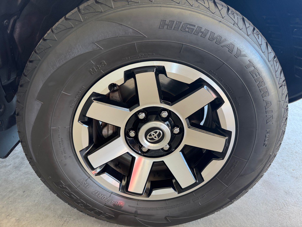 2021 Toyota 4Runner Image 46