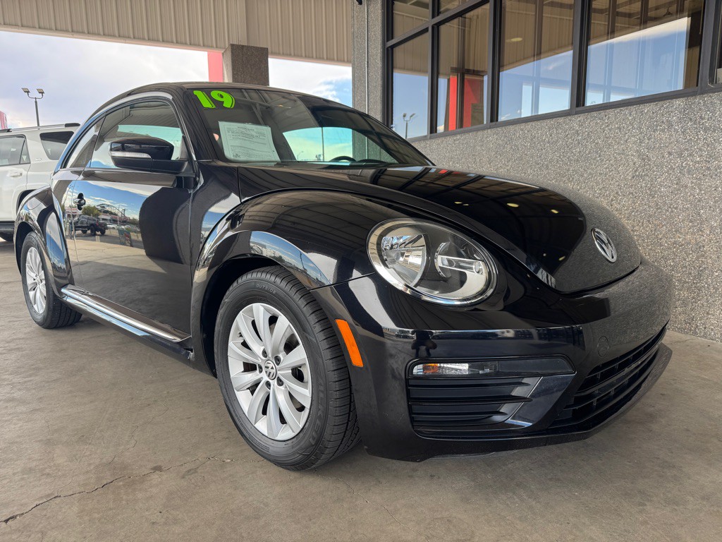 2019 Volkswagen Beetle Image 37
