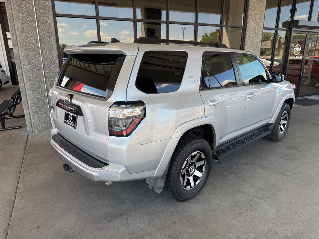 2024 Toyota 4Runner Image 36