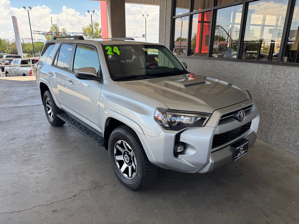 2024 Toyota 4Runner Image 40