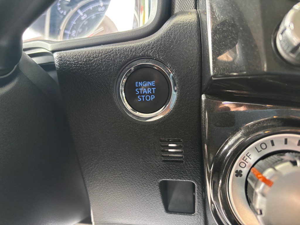 2024 Toyota 4Runner Image 16