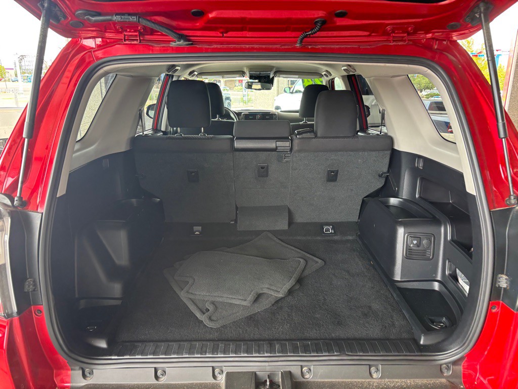 2024 Toyota 4Runner Image 26