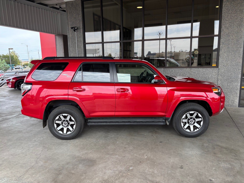 2024 Toyota 4Runner Image 37