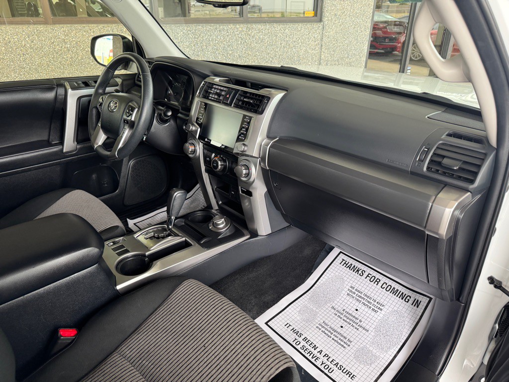 2024 Toyota 4Runner Image 22