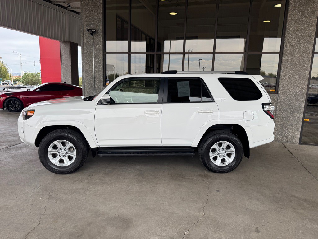 2024 Toyota 4Runner Image 29