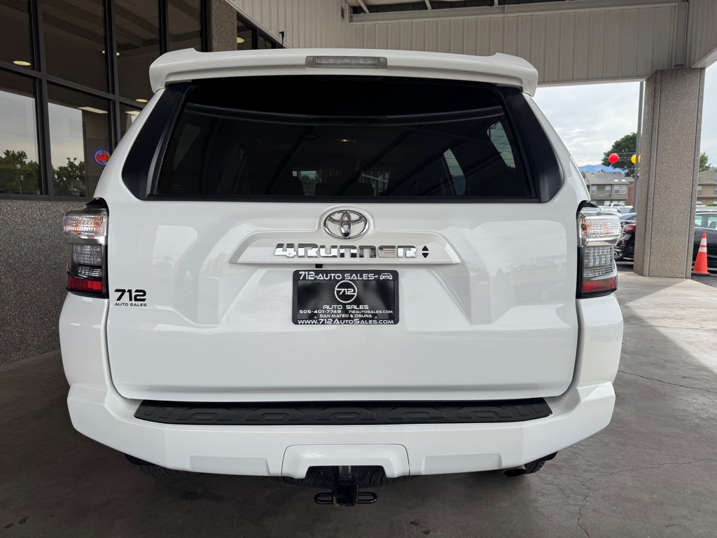 2024 Toyota 4Runner Image 35