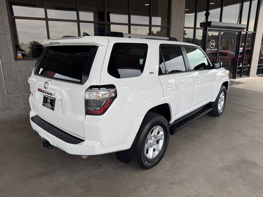 2024 Toyota 4Runner Image 36