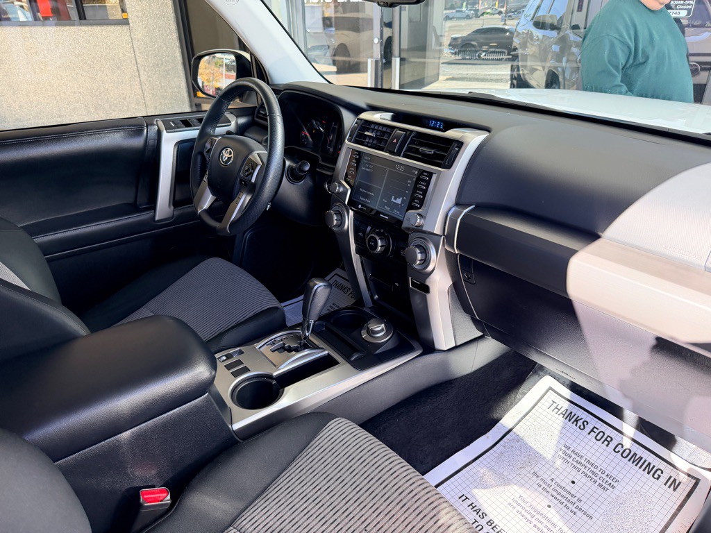 2024 Toyota 4Runner Image 21