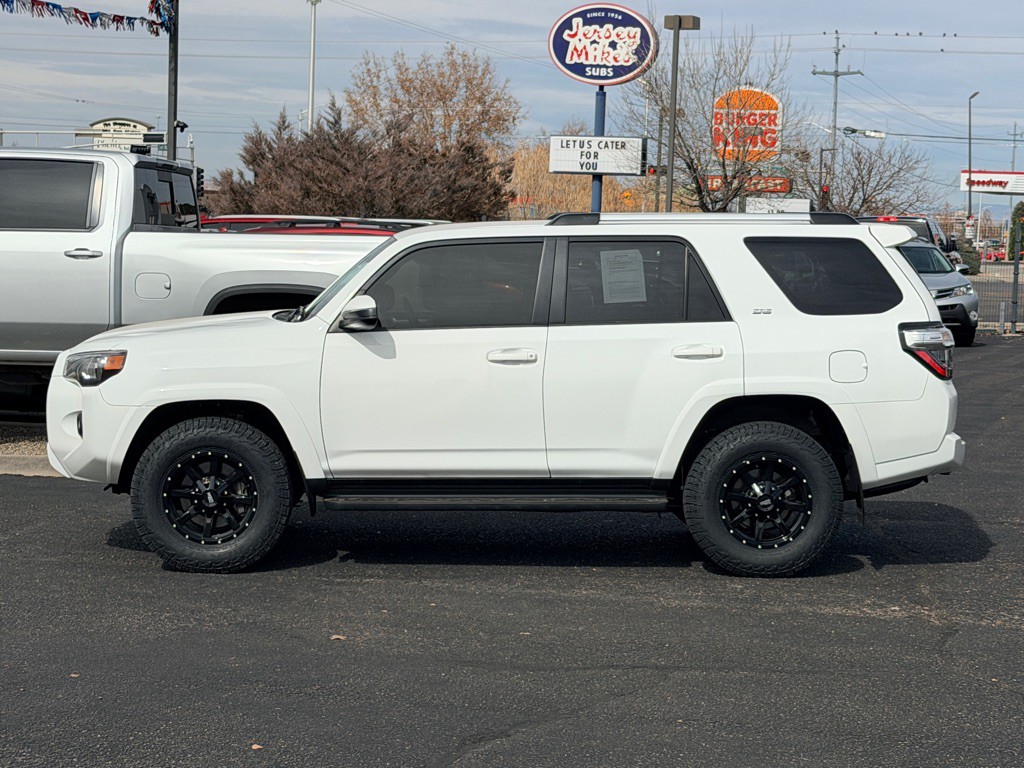 2024 Toyota 4Runner Image 29