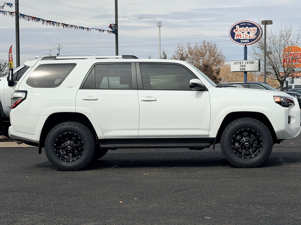 2024 Toyota 4Runner Image 38