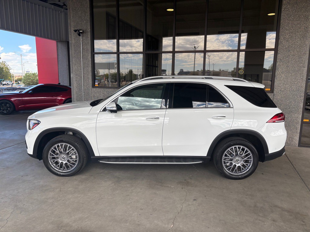 2021 Mercedes-Benz GLE-Class Image 2
