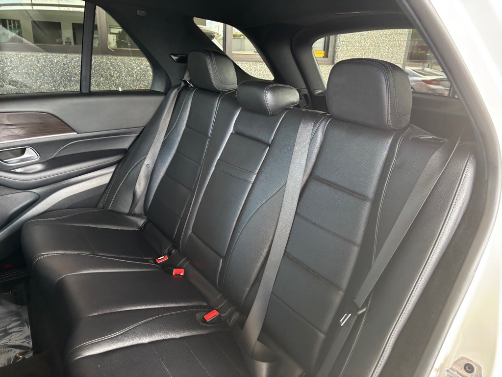 2021 Mercedes-Benz GLE-Class Image 21