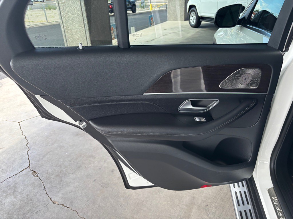 2021 Mercedes-Benz GLE-Class Image 23