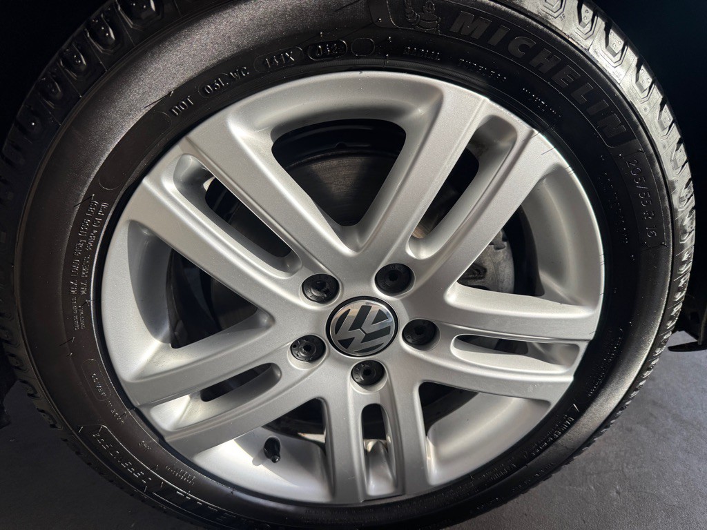 2017 Volkswagen Jetta Image 40