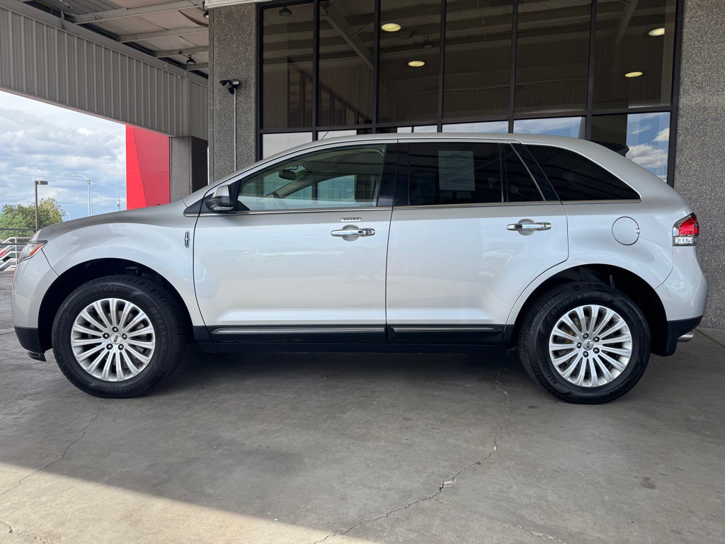 2014 Lincoln MKX Image 28
