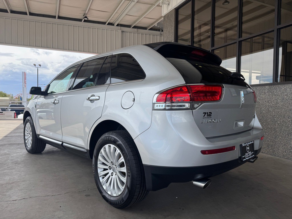 2014 Lincoln MKX Image 30