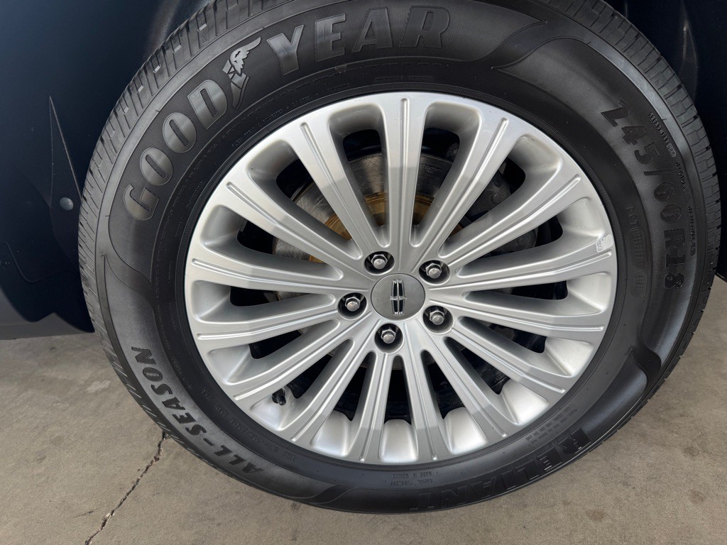 2014 Lincoln MKX Image 39