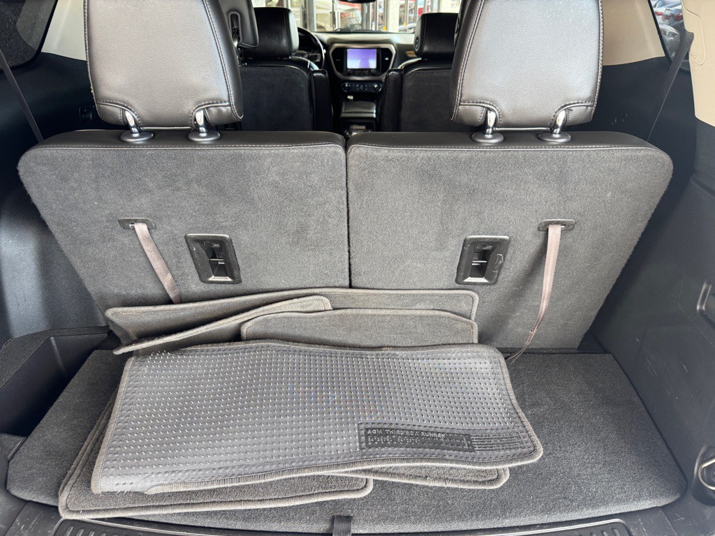2018 GMC Acadia Image 21