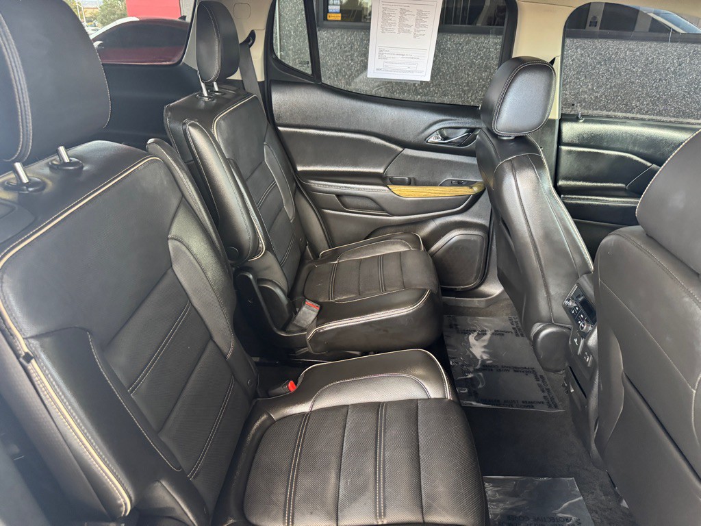 2018 GMC Acadia Image 23