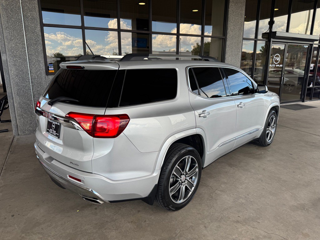 2018 GMC Acadia Image 41