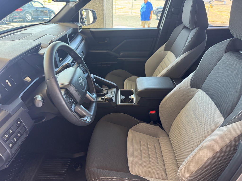 2025 Toyota 4Runner Image 7