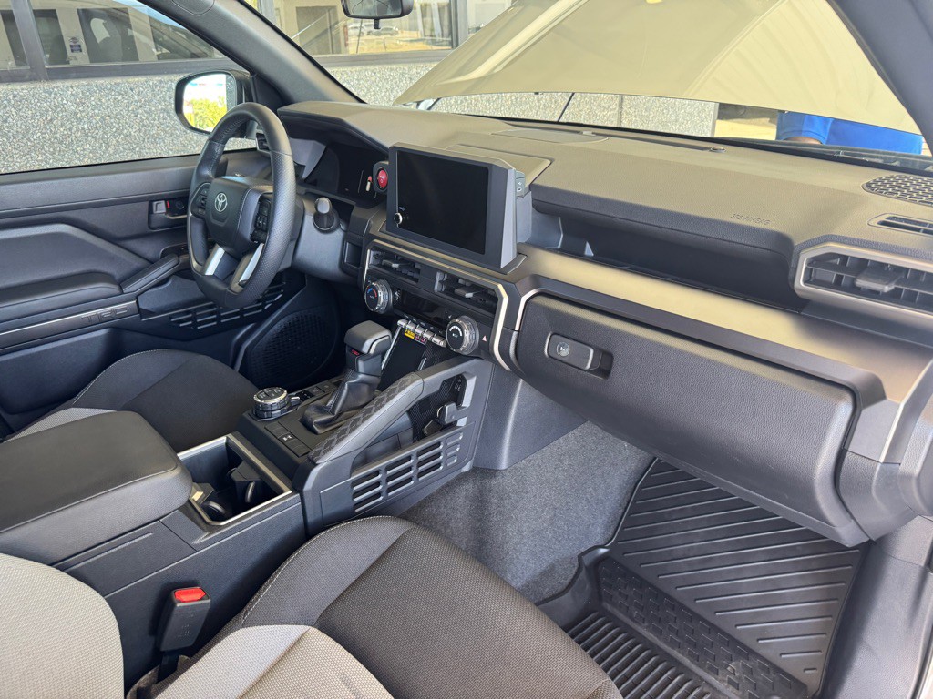 2025 Toyota 4Runner Image 21