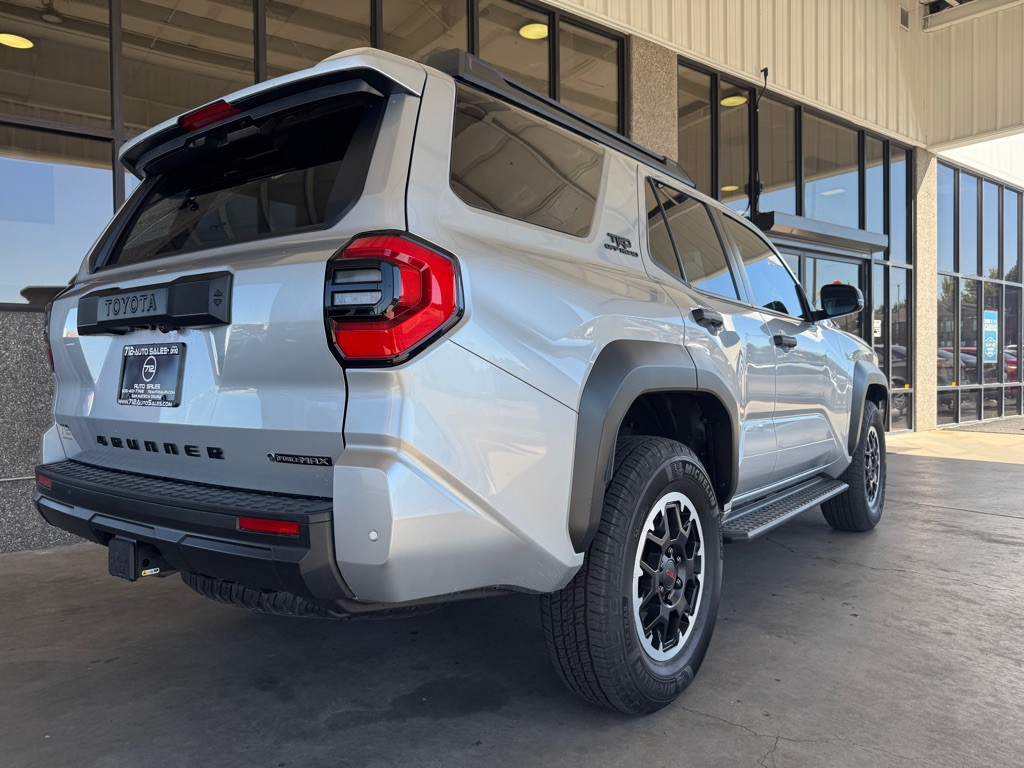 2025 Toyota 4Runner Image 39