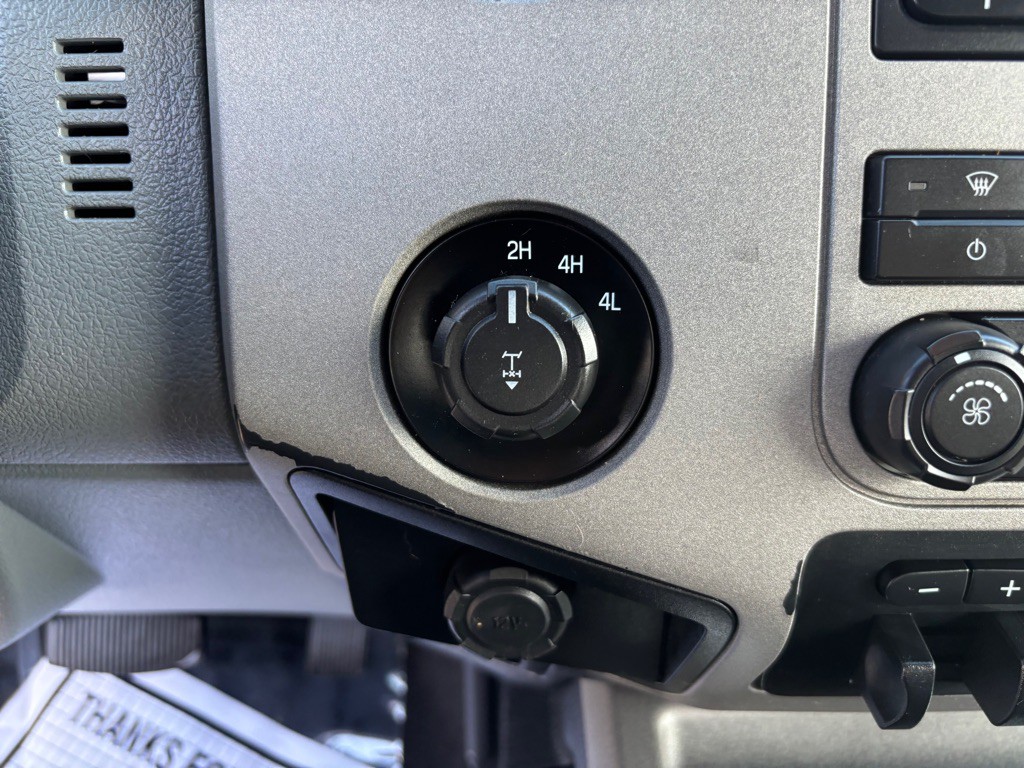 2016 Ford F-250 Image 13