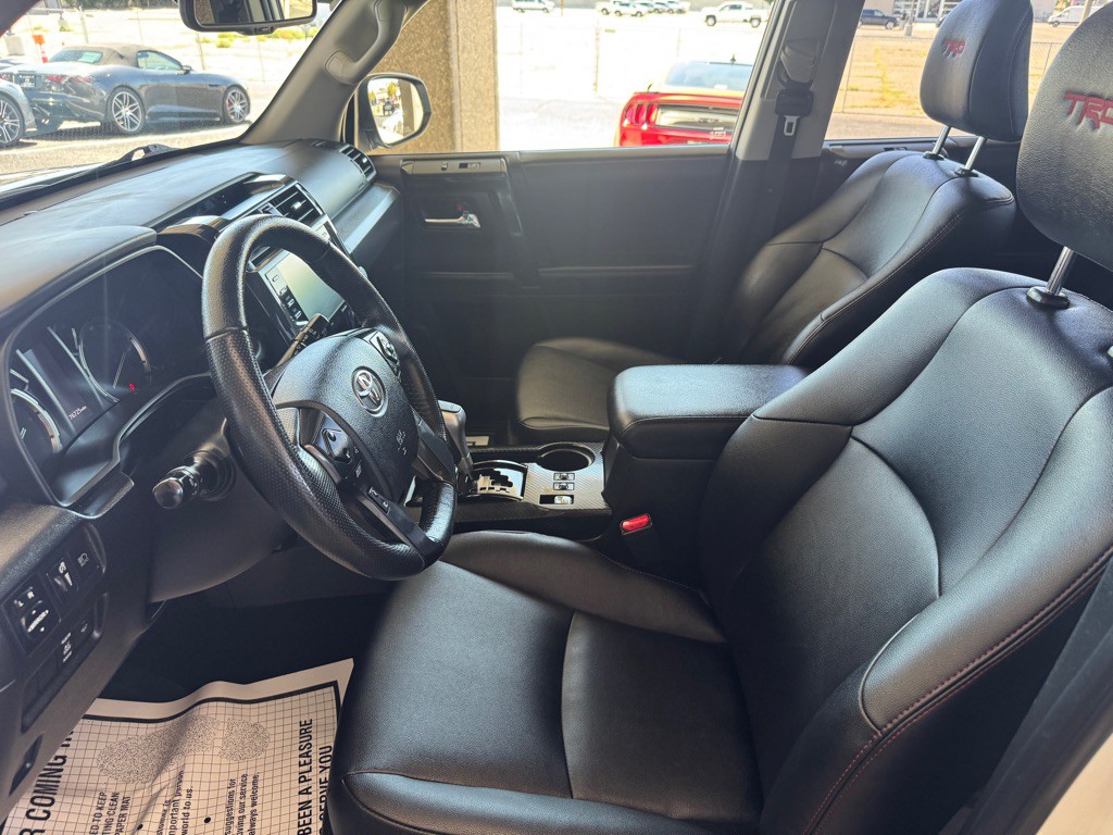 2023 Toyota 4Runner Image 6